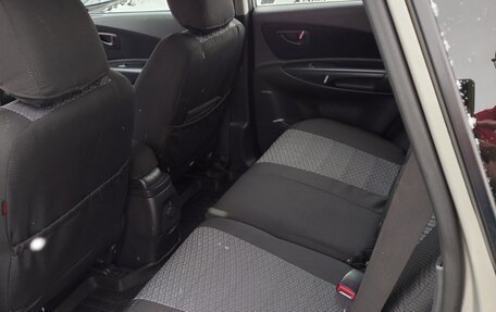 Hyundai Tucson III, 2008 год, 800 000 рублей, 11 фотография