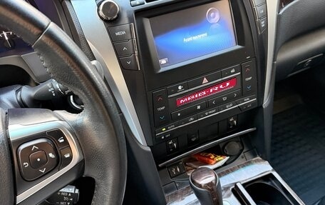 Toyota Camry, 2017 год, 2 690 000 рублей, 18 фотография