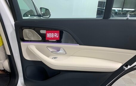 Mercedes-Benz GLS, 2024 год, 17 900 000 рублей, 32 фотография