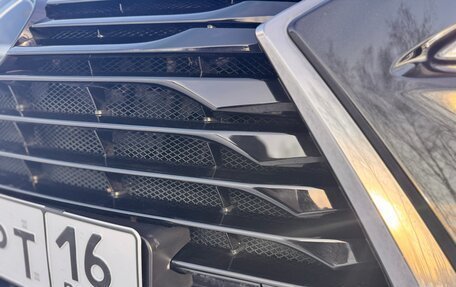 Lexus RX IV рестайлинг, 2018 год, 4 190 000 рублей, 12 фотография