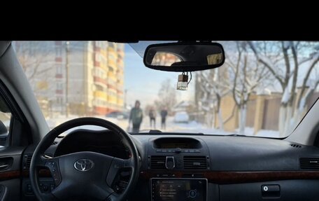 Toyota Avensis III рестайлинг, 2004 год, 720 000 рублей, 4 фотография