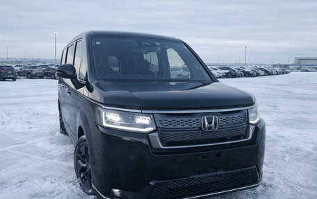 Honda Stepwgn, 2025 год, 3 300 000 рублей, 2 фотография