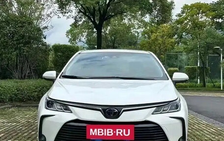 Toyota Corolla, 2022 год, 1 640 000 рублей, 2 фотография