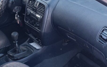 Mitsubishi Carisma I, 2001 год, 170 000 рублей, 2 фотография