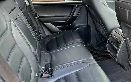 Volkswagen Touareg III, 2012 год, 2 190 000 рублей, 12 фотография