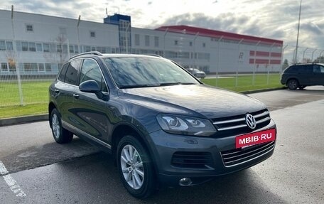 Volkswagen Touareg III, 2012 год, 2 190 000 рублей, 10 фотография
