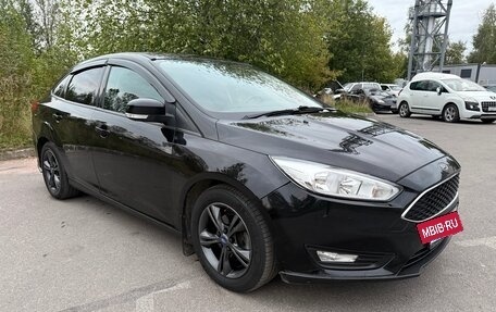 Ford Focus III, 2017 год, 900 000 рублей, 2 фотография