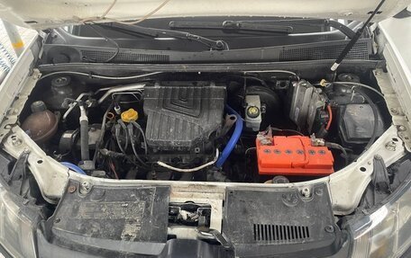 Renault Logan II, 2014 год, 410 000 рублей, 15 фотография