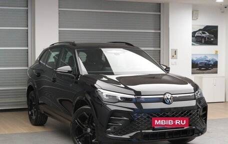 Volkswagen Tiguan II, 2025 год, 4 999 000 рублей, 3 фотография