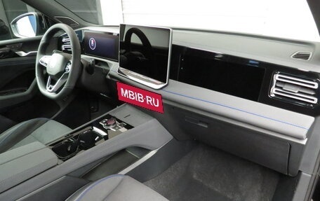 Volkswagen Tiguan II, 2025 год, 4 999 000 рублей, 5 фотография