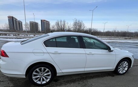 Volkswagen Passat B8 рестайлинг, 2016 год, 1 950 000 рублей, 4 фотография