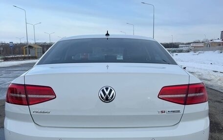 Volkswagen Passat B8 рестайлинг, 2016 год, 1 950 000 рублей, 8 фотография