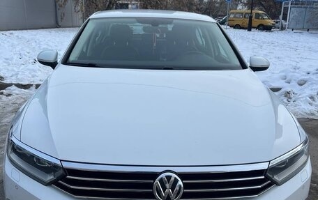 Volkswagen Passat B8 рестайлинг, 2016 год, 1 950 000 рублей, 9 фотография