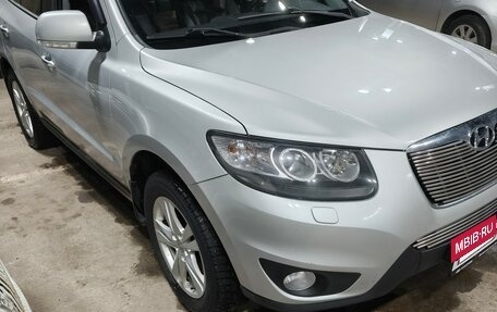 Hyundai Santa Fe III рестайлинг, 2011 год, 1 580 000 рублей, 2 фотография