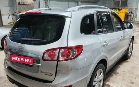 Hyundai Santa Fe III рестайлинг, 2011 год, 1 580 000 рублей, 3 фотография