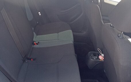 Volkswagen Jetta VI, 2011 год, 910 000 рублей, 2 фотография