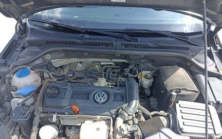 Volkswagen Jetta VI, 2011 год, 910 000 рублей, 4 фотография