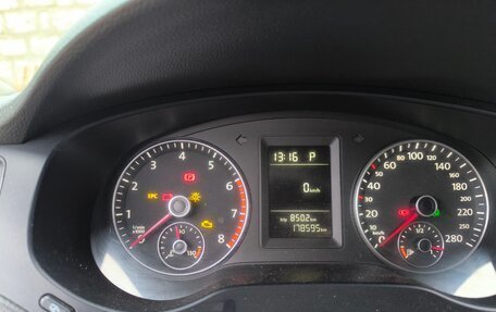 Volkswagen Jetta VI, 2011 год, 910 000 рублей, 9 фотография