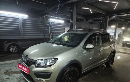 Renault Sandero II рестайлинг, 2017 год, 915 000 рублей, 2 фотография