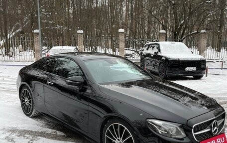 Mercedes-Benz E-Класс, 2018 год, 4 250 000 рублей, 4 фотография