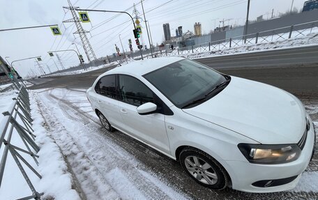 Volkswagen Polo VI (EU Market), 2015 год, 900 000 рублей, 2 фотография