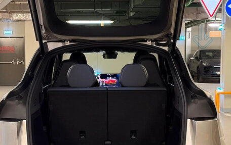 Tesla Model Y I, 2026 год, 8 740 000 рублей, 6 фотография