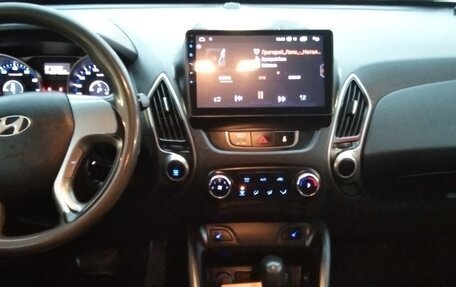 Hyundai ix35 I рестайлинг, 2014 год, 1 100 000 рублей, 22 фотография