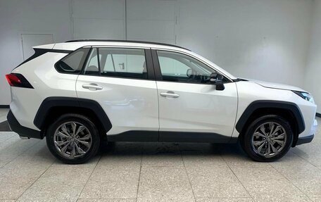 Toyota RAV4, 2025 год, 4 060 000 рублей, 4 фотография