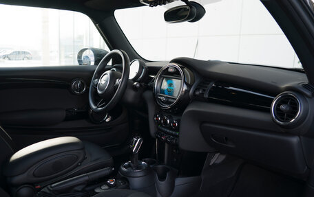 MINI Hatch, 2020 год, 2 190 000 рублей, 11 фотография