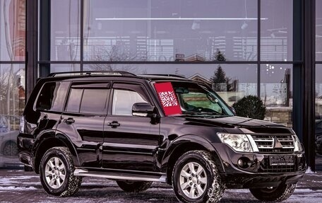 Mitsubishi Pajero IV, 2013 год, 2 095 000 рублей, 3 фотография