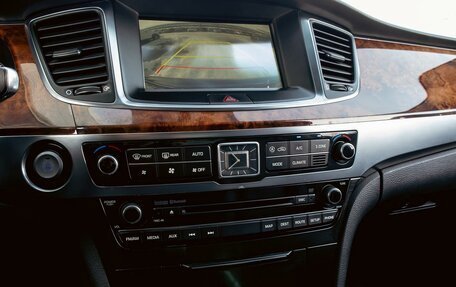 Hyundai Equus II, 2013 год, 1 295 000 рублей, 15 фотография