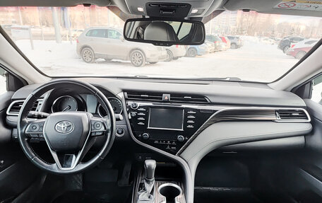 Toyota Camry, 2019 год, 2 890 000 рублей, 14 фотография