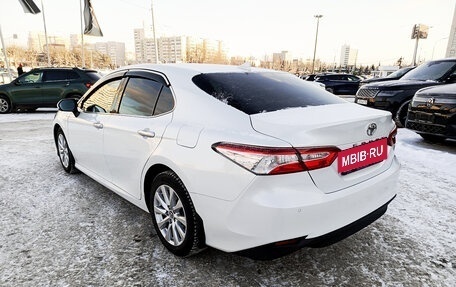 Toyota Camry, 2019 год, 2 890 000 рублей, 7 фотография