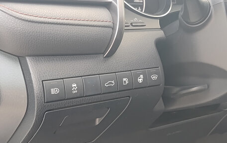 Toyota Camry, 2019 год, 2 890 000 рублей, 23 фотография