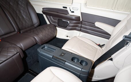 Mercedes-Benz V-Класс, 2018 год, 7 400 000 рублей, 14 фотография
