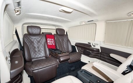 Mercedes-Benz V-Класс, 2018 год, 7 400 000 рублей, 3 фотография