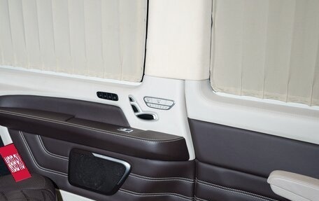 Mercedes-Benz V-Класс, 2018 год, 7 400 000 рублей, 5 фотография