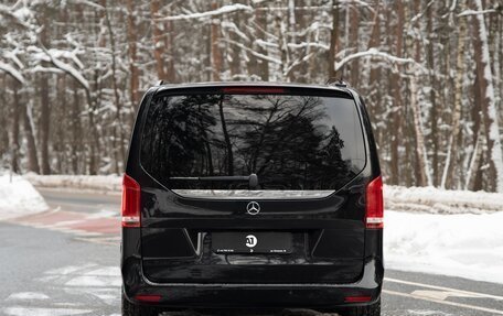 Mercedes-Benz V-Класс, 2018 год, 7 400 000 рублей, 20 фотография