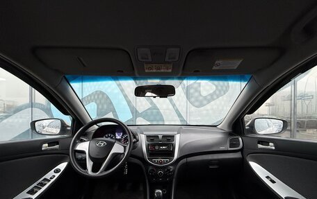 Hyundai Solaris II рестайлинг, 2011 год, 695 000 рублей, 2 фотография