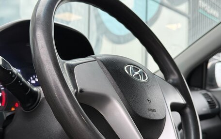 Hyundai Solaris II рестайлинг, 2011 год, 695 000 рублей, 14 фотография