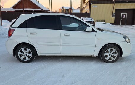 KIA Rio II, 2011 год, 650 000 рублей, 4 фотография