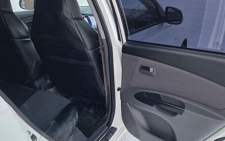 KIA Rio II, 2011 год, 650 000 рублей, 12 фотография