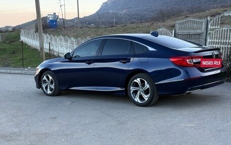 Honda Accord IX рестайлинг, 2019 год, 1 950 000 рублей, 3 фотография