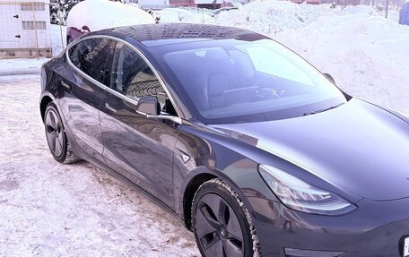 Tesla Model 3 I, 2019 год, 2 250 000 рублей, 2 фотография