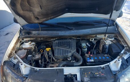 Renault Logan II, 2017 год, 575 000 рублей, 3 фотография