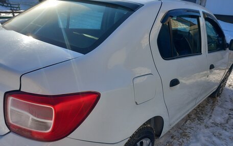 Renault Logan II, 2017 год, 575 000 рублей, 17 фотография