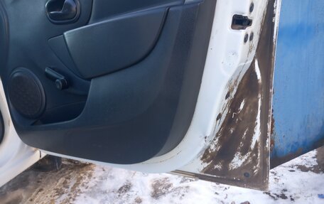 Renault Logan II, 2017 год, 575 000 рублей, 9 фотография