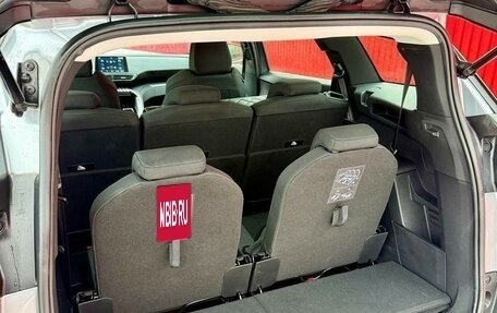 Peugeot 5008 II, 2020 год, 2 199 900 рублей, 14 фотография