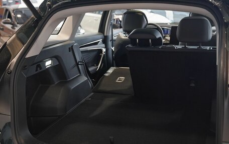 Geely Atlas, 2025 год, 3 685 000 рублей, 30 фотография