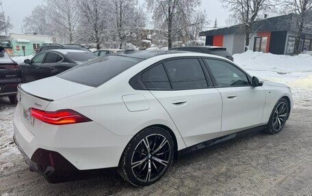 BMW 5 серия, 2023 год, 7 850 000 рублей, 4 фотография